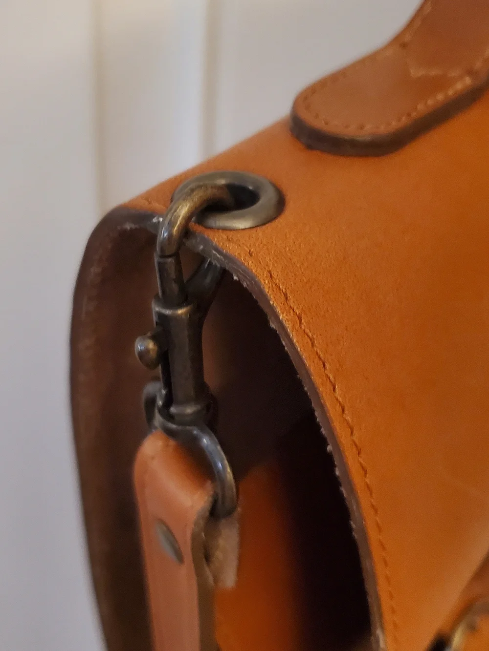 Leegin Saddle Leather Bed roll? Book strap? Bard LARP, Renaissance Fair